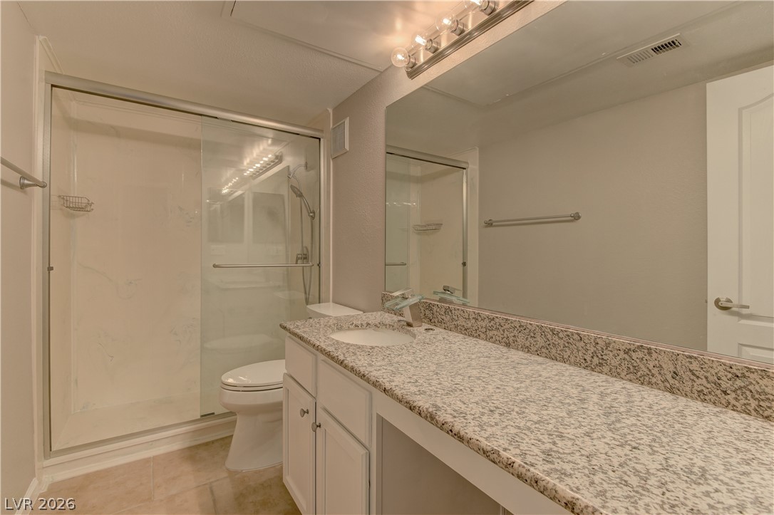 2867 Geary Place 3010 Las Vegas NV 89109