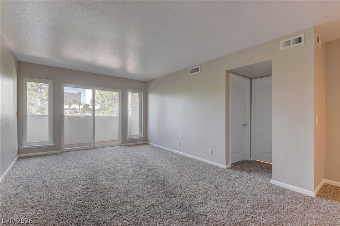 2867 Geary Place 3010 Las Vegas NV 89109
