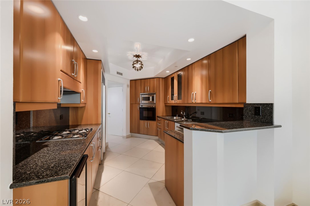 2877 Paradise Road 1404 Las Vegas NV 89109