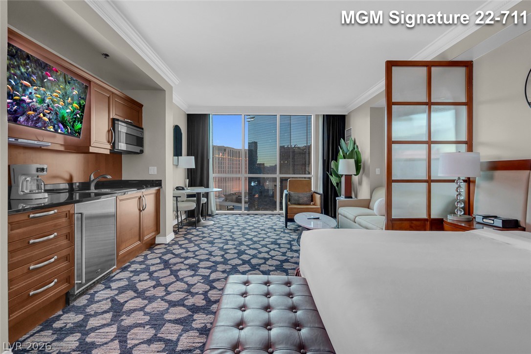 135 East Harmon Avenue 2211 Las Vegas NV 89109