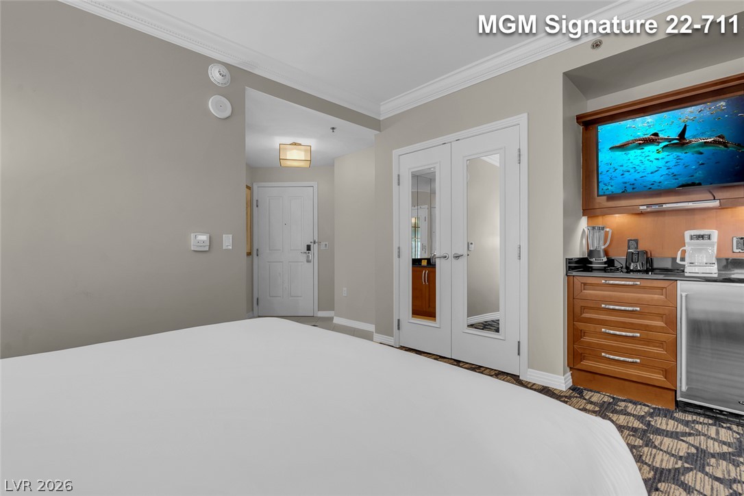 135 East Harmon Avenue 2211 Las Vegas NV 89109