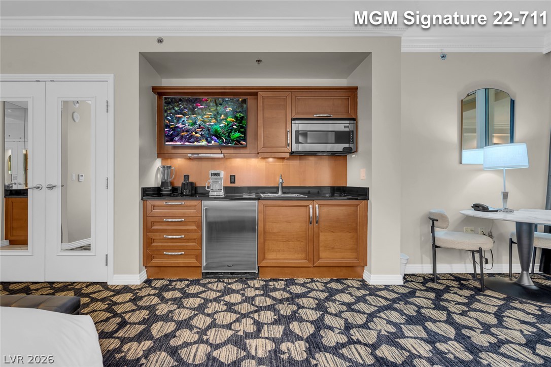 135 East Harmon Avenue 2211 Las Vegas NV 89109