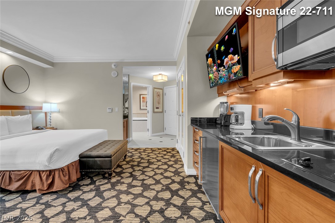 135 East Harmon Avenue 2211 Las Vegas NV 89109