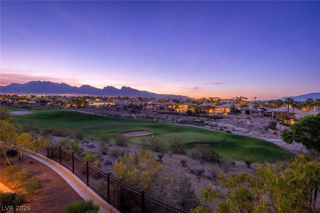 9204 Tesoras Drive 202 Las Vegas NV 89144