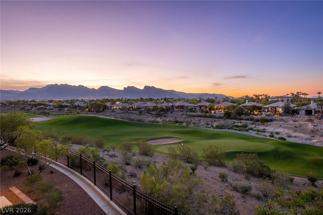 9204 Tesoras Drive 202 Las Vegas NV 89144