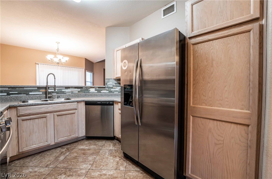 2000 Quartz Cliff Street 104 Las Vegas NV 89117