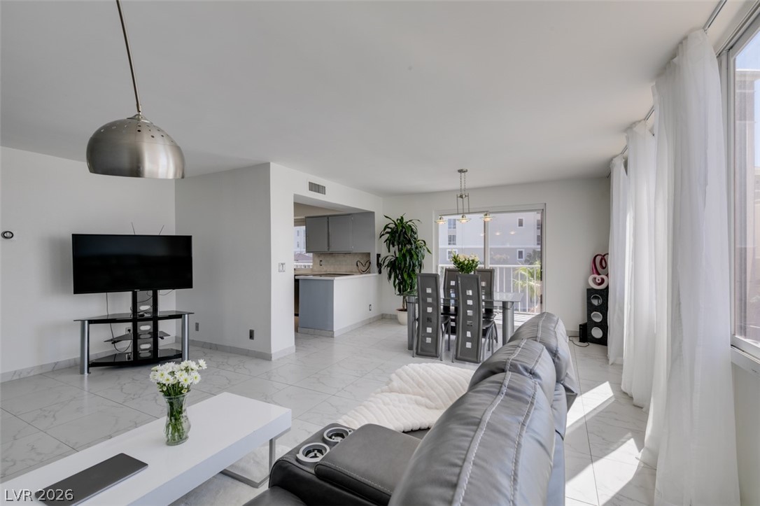 205 East Harmon Avenue 511 Las Vegas NV 89169