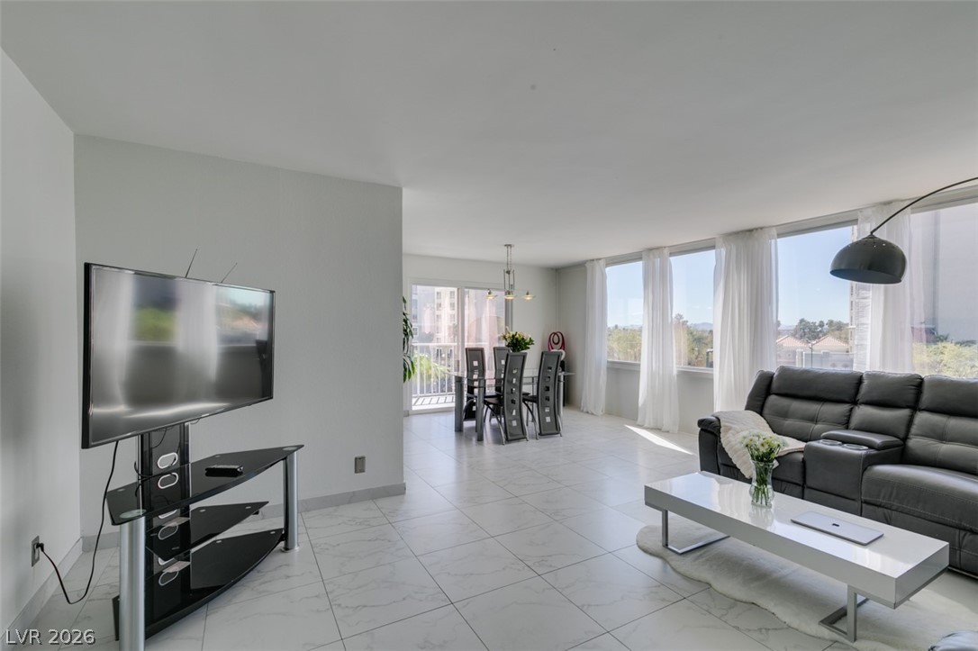205 East Harmon Avenue 511 Las Vegas NV 89169