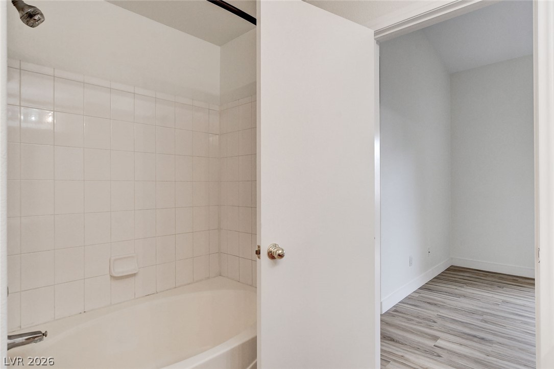2052 Quarry Ridge Street 201 Las Vegas NV 89117