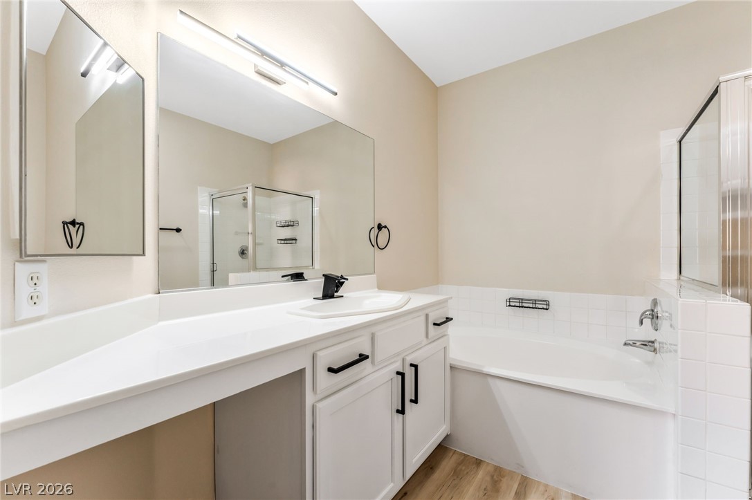 8737 Red Brook Drive 201 Las Vegas NV 89128