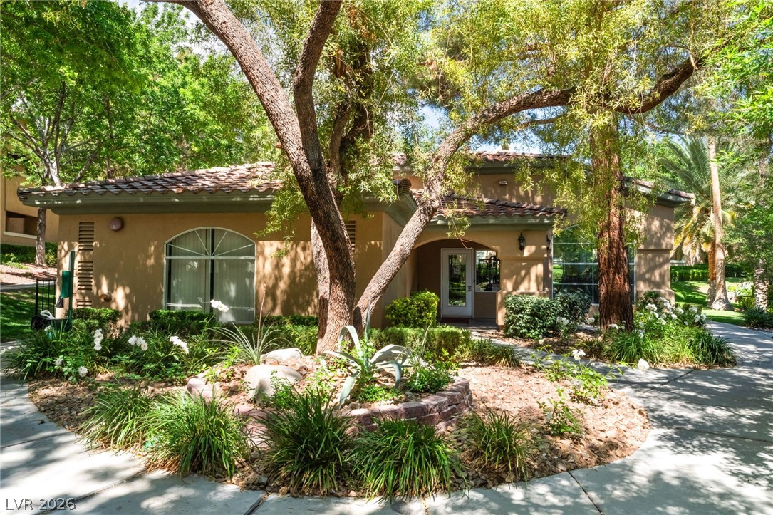 8737 Red Brook Drive 201 Las Vegas NV 89128
