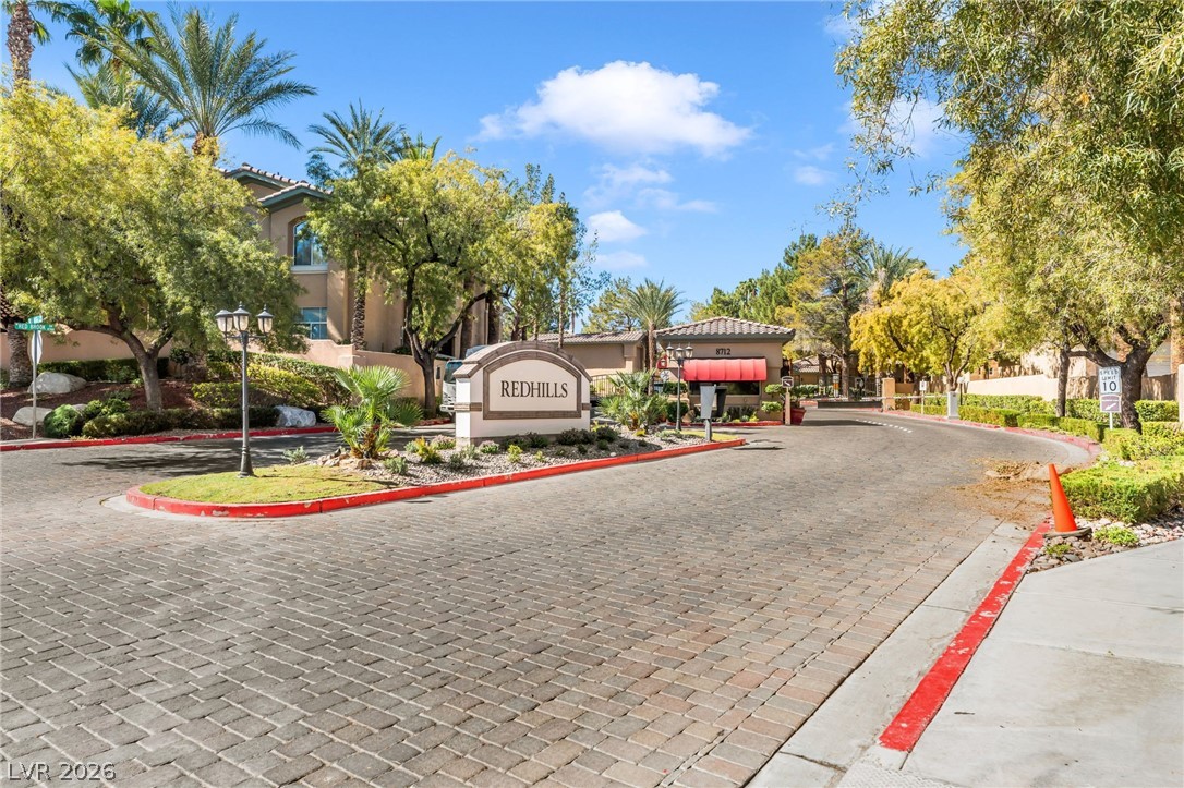 8737 Red Brook Drive 201 Las Vegas NV 89128