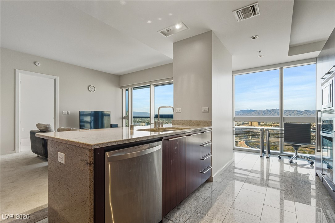 4471 Dean Martin Drive 3208 Las Vegas NV 89103