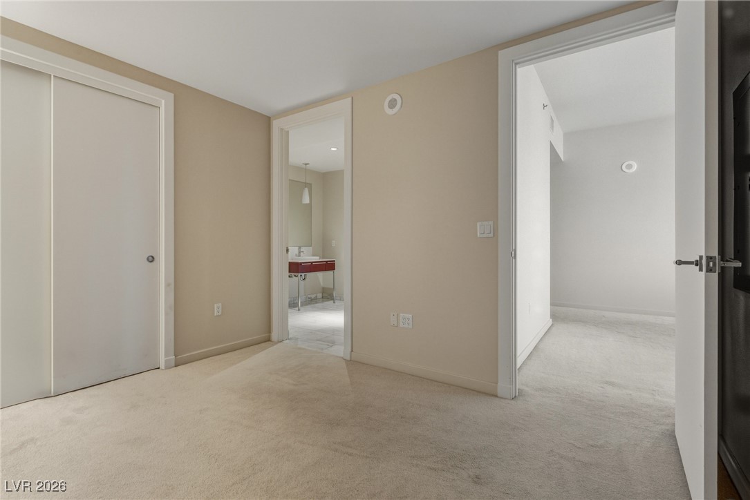 4471 Dean Martin Drive 3208 Las Vegas NV 89103