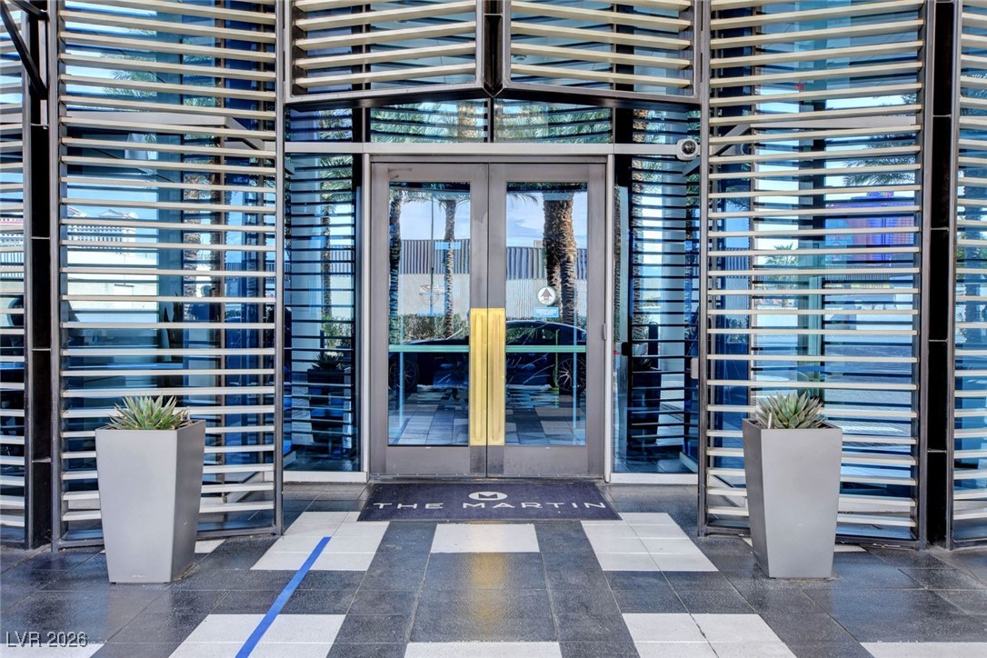 4471 Dean Martin Drive 3208 Las Vegas NV 89103
