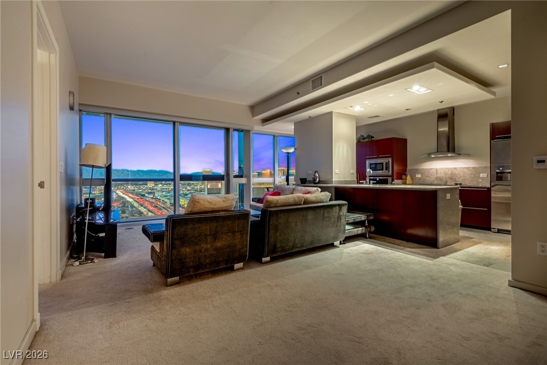 4471 Dean Martin Drive 3208 Las Vegas NV 89103