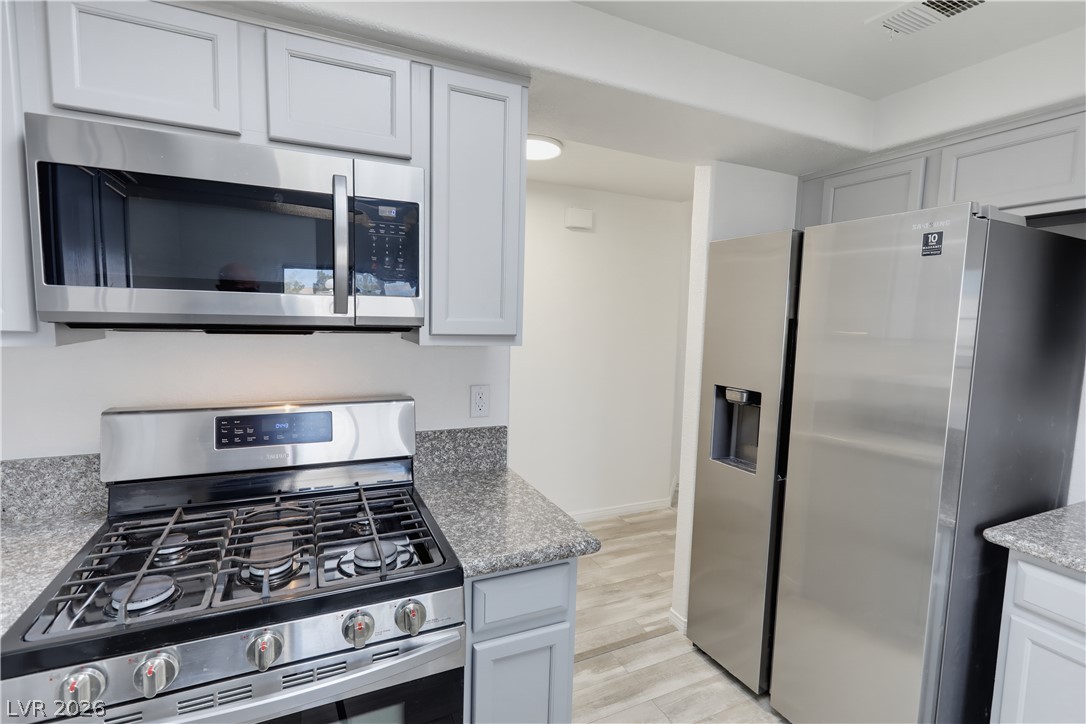 8432 Running Deer Avenue 103 Las Vegas NV 89145