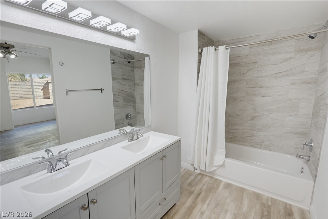 8432 Running Deer Avenue 103 Las Vegas NV 89145