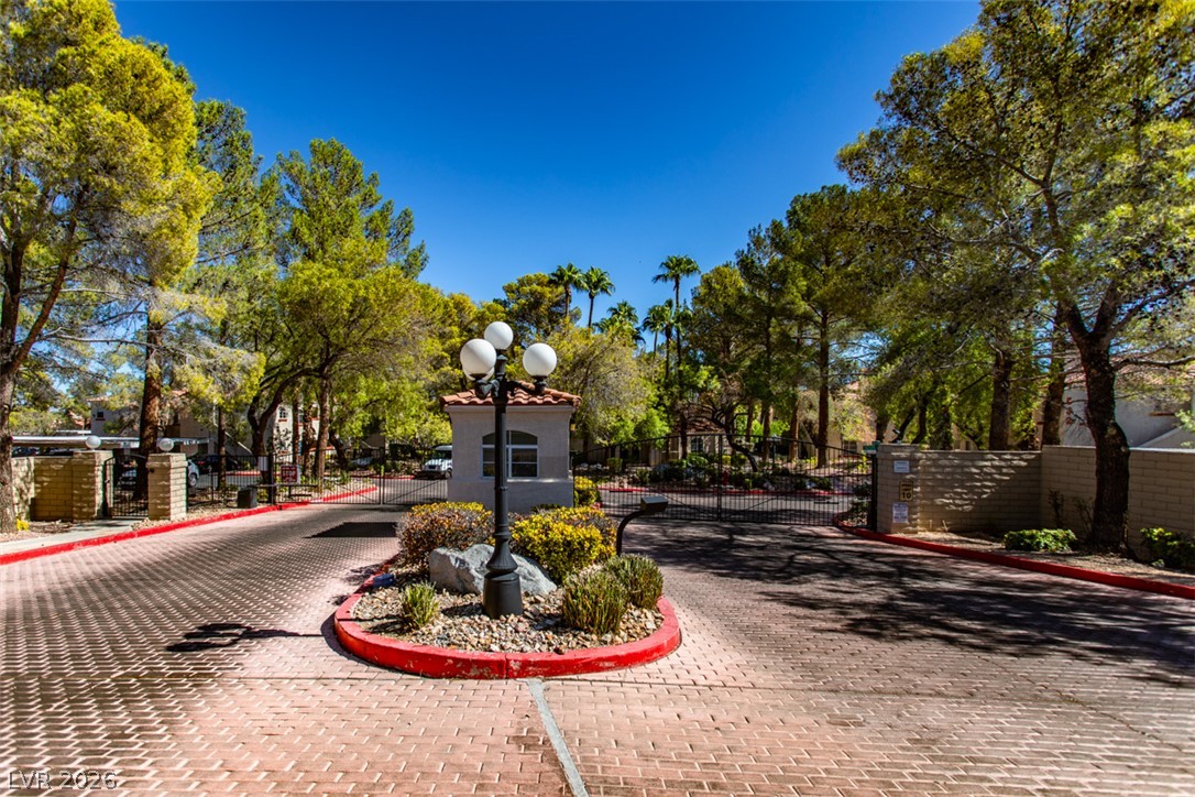 8432 Running Deer Avenue 103 Las Vegas NV 89145