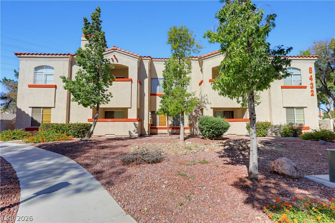 8432 Running Deer Avenue 103 Las Vegas NV 89145