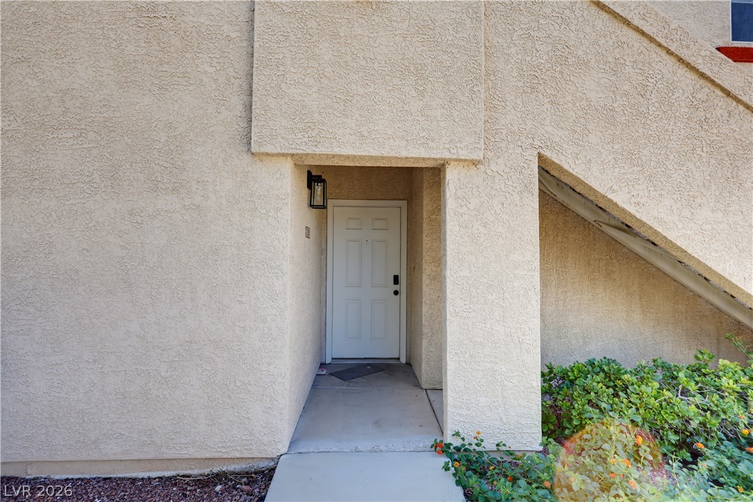 8432 Running Deer Avenue 103 Las Vegas NV 89145