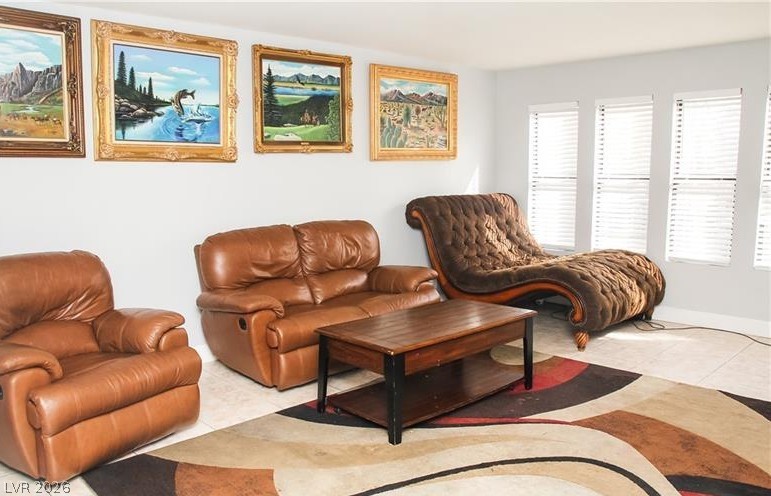 2080 Karen Avenue 21 Las Vegas NV 89169