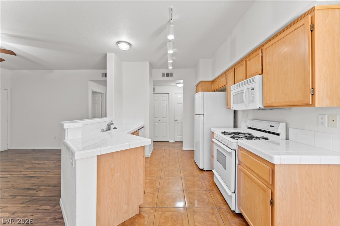 1050 East Cactus Avenue 1031 Las Vegas NV 89183