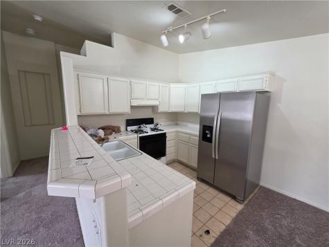 2110 Los Feliz Street 2037 Las Vegas NV 89156