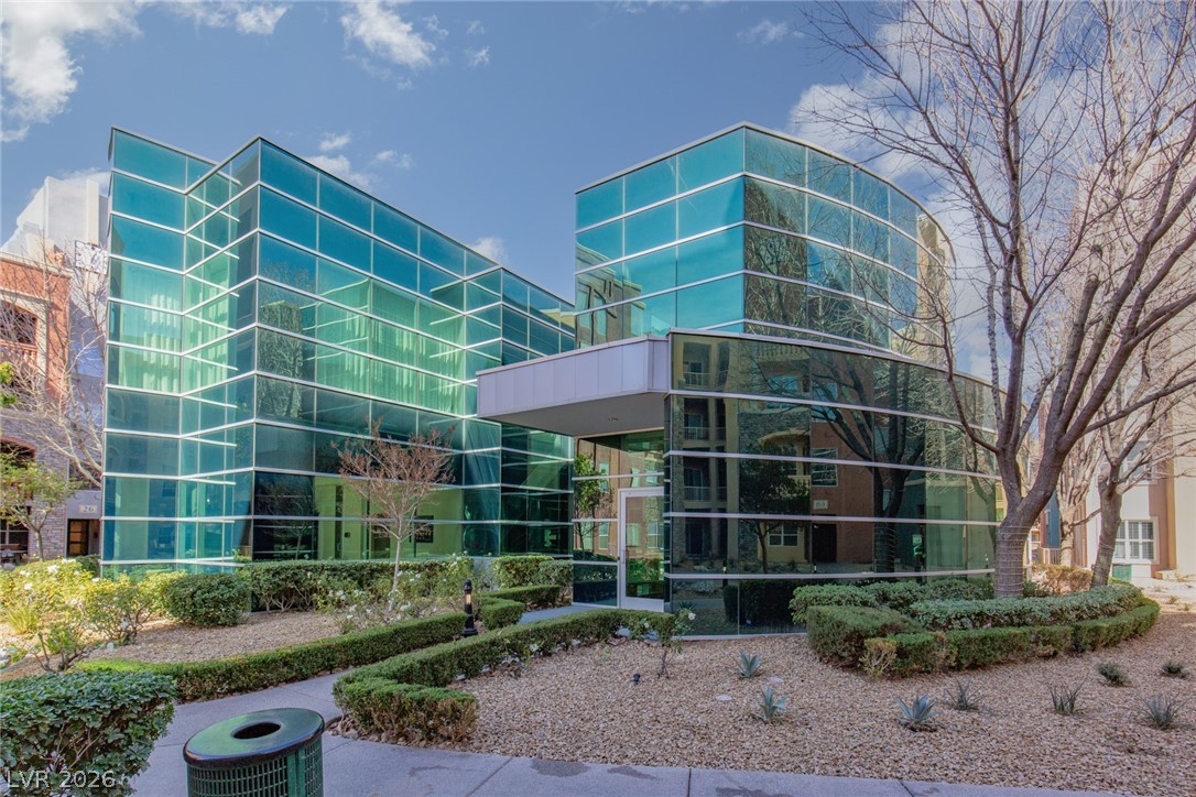 38 East Serene Avenue 318 Las Vegas NV 89123