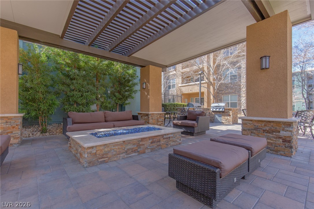 38 East Serene Avenue 318 Las Vegas NV 89123