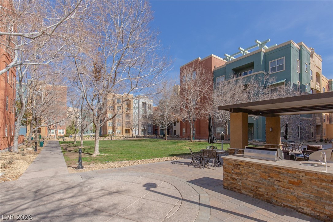 38 East Serene Avenue 318 Las Vegas NV 89123