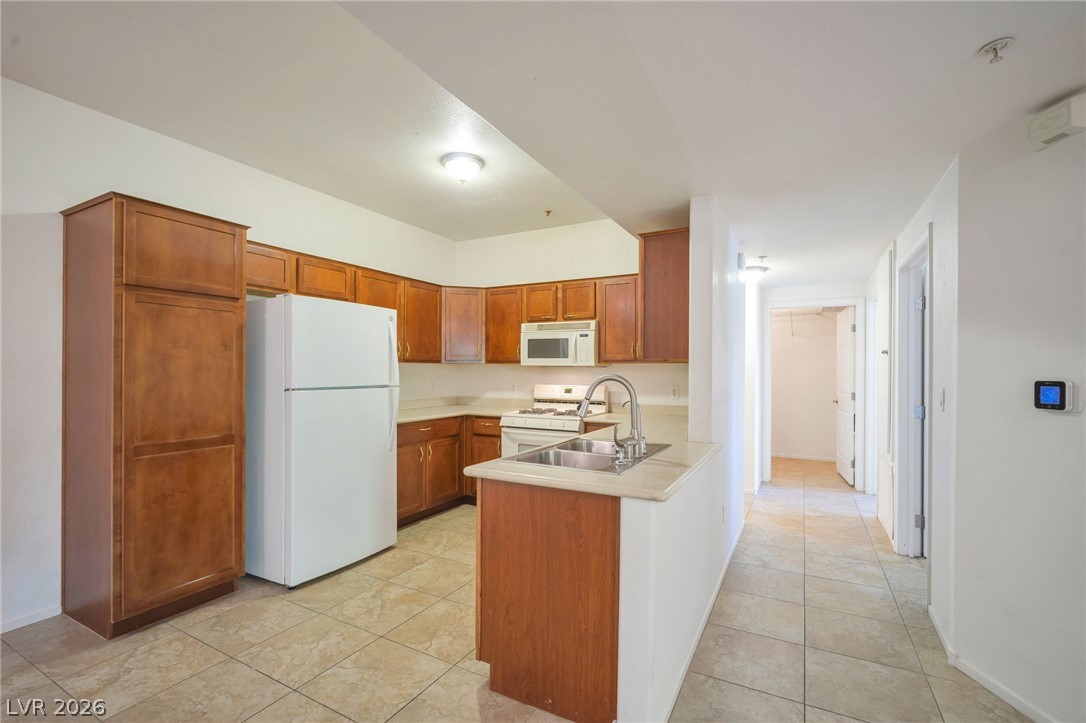 2291 West Horizon Ridge Parkway 2108 Henderson NV 89052