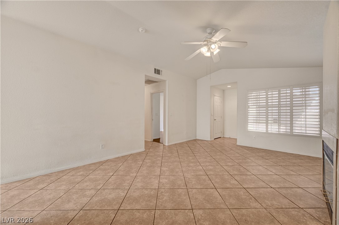 5424 Tassara Way 102 Las Vegas NV 89108