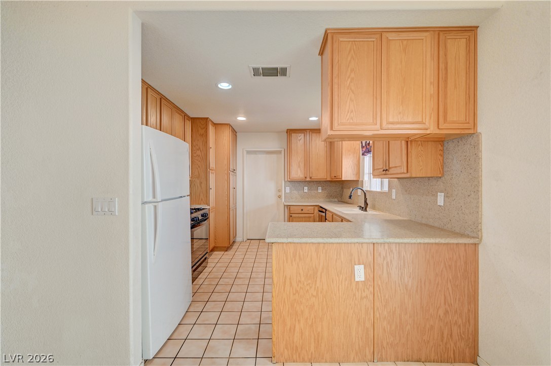 5424 Tassara Way 102 Las Vegas NV 89108