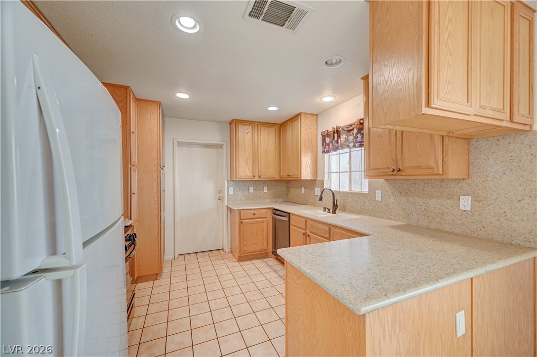 5424 Tassara Way 102 Las Vegas NV 89108