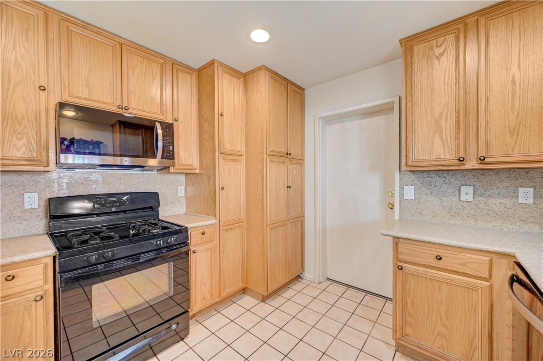 5424 Tassara Way 102 Las Vegas NV 89108