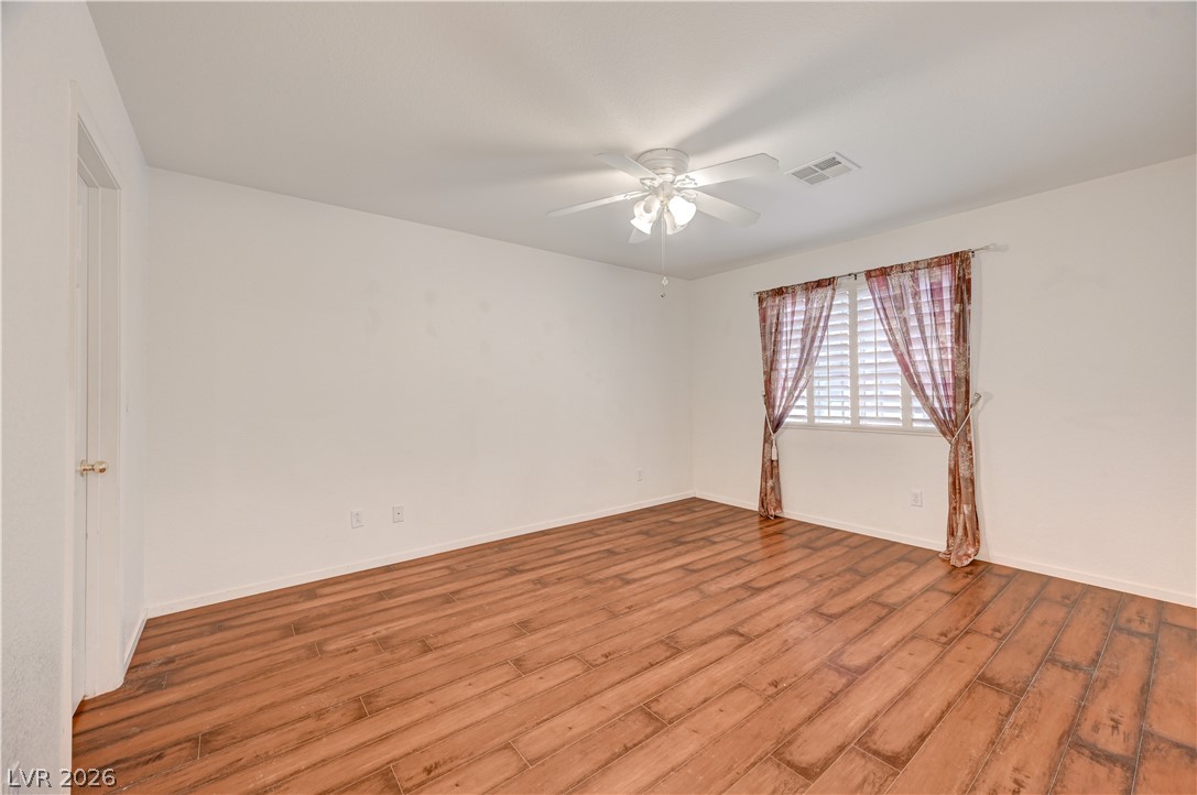 5424 Tassara Way 102 Las Vegas NV 89108