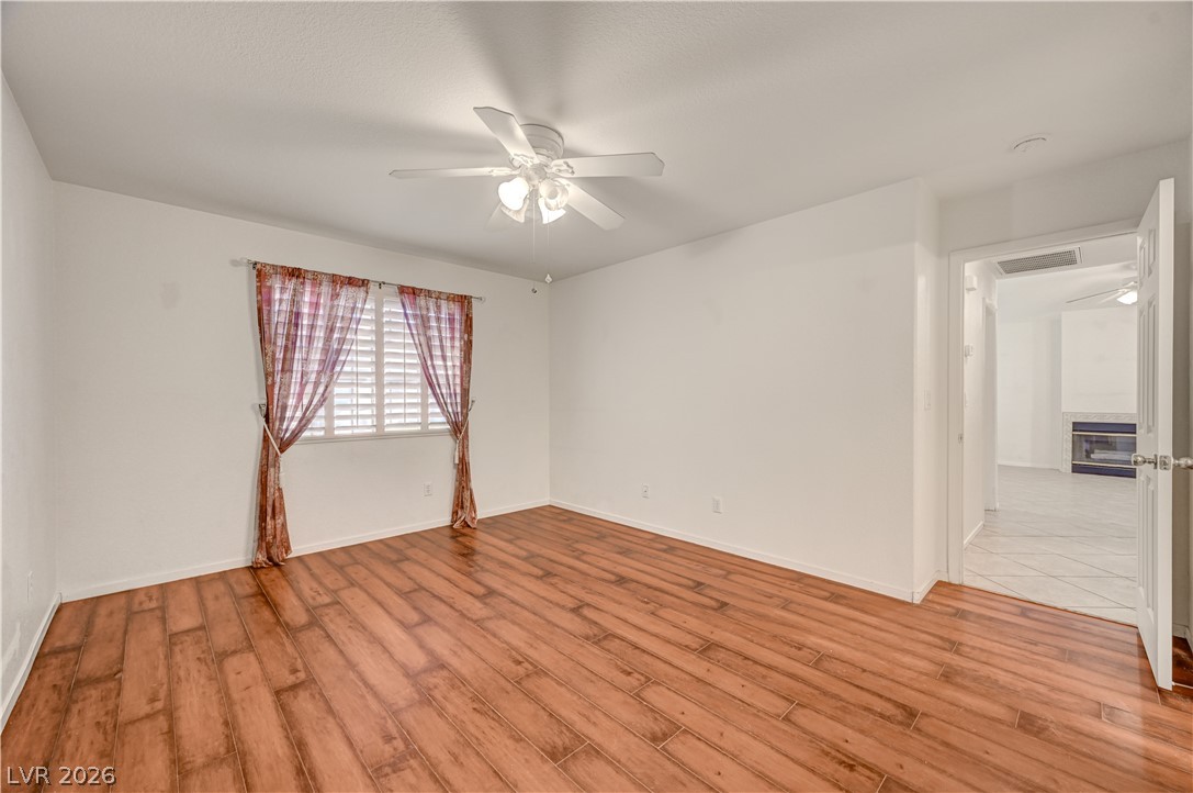 5424 Tassara Way 102 Las Vegas NV 89108