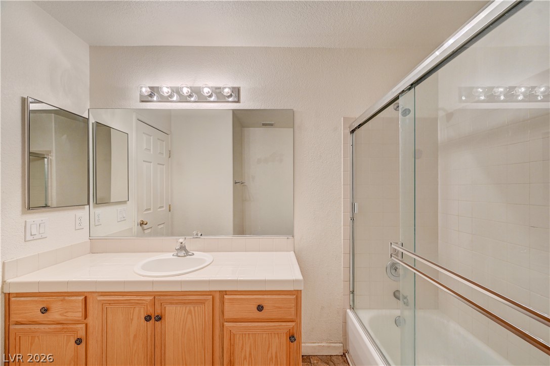 5424 Tassara Way 102 Las Vegas NV 89108