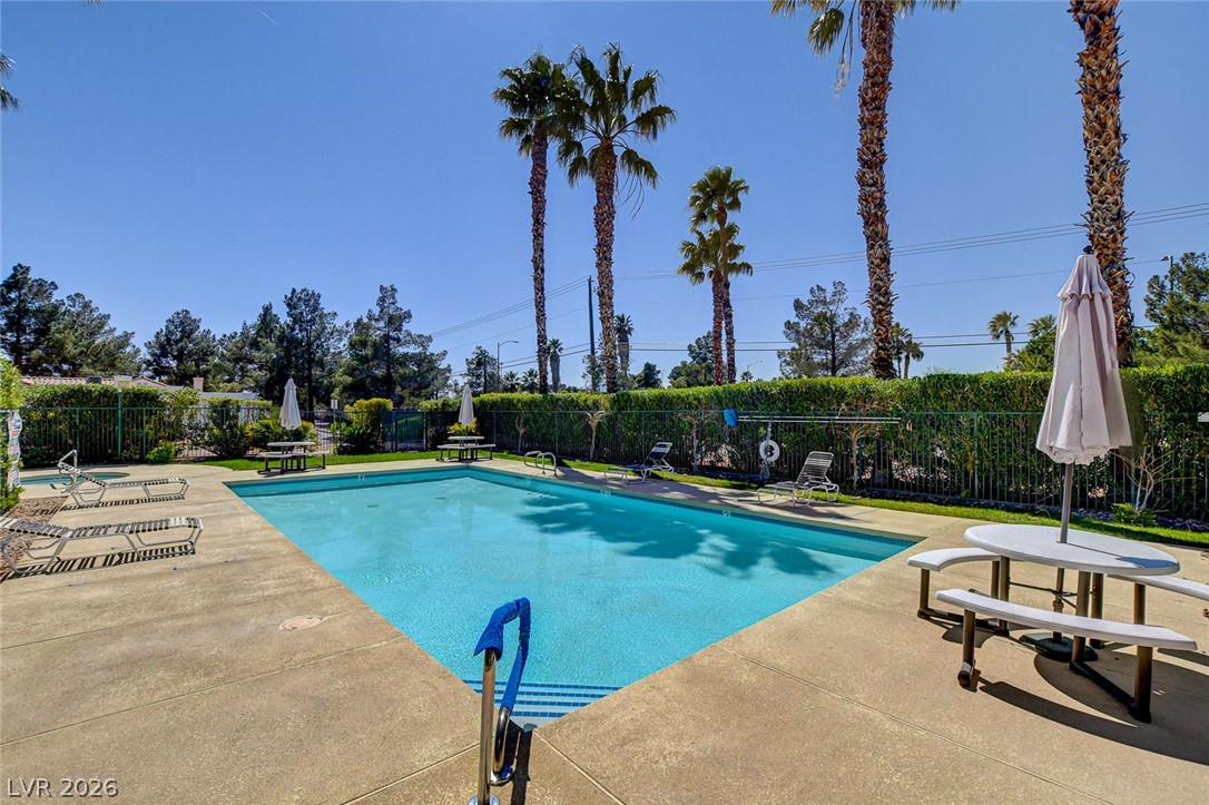 5424 Tassara Way 102 Las Vegas NV 89108