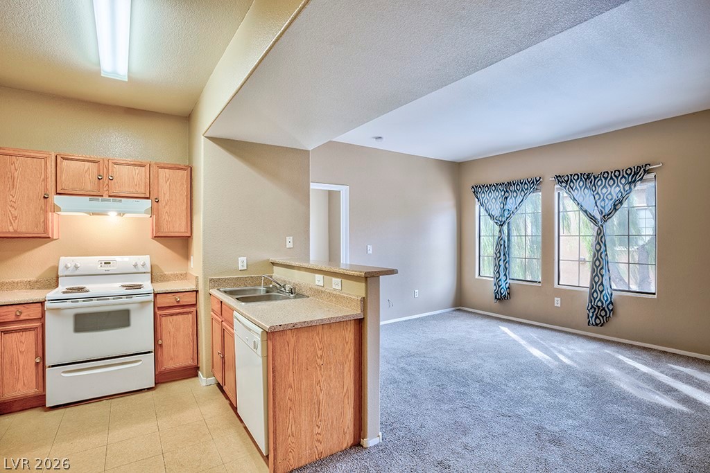 2161 Hussium Hills Street 203 Las Vegas NV 89108