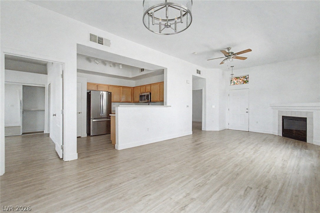 2305 West Horizon Ridge Parkway 3813 Henderson NV 89052