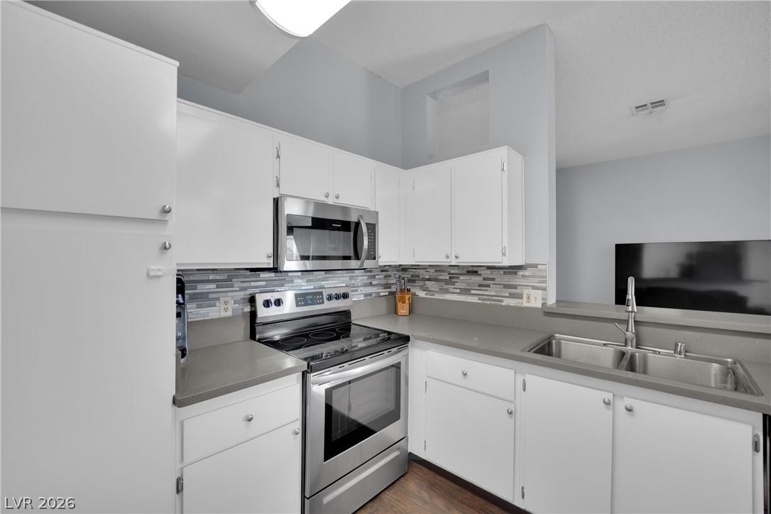 3150 Soft Breezes Drive 2025 Las Vegas NV 89128