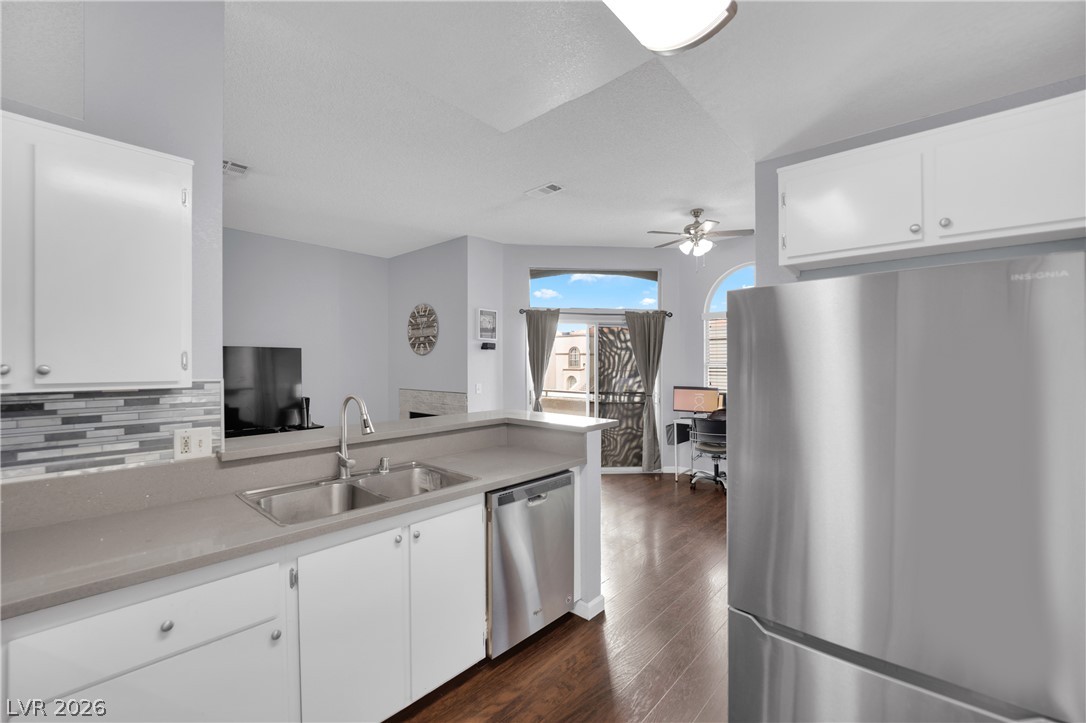 3150 Soft Breezes Drive 2025 Las Vegas NV 89128
