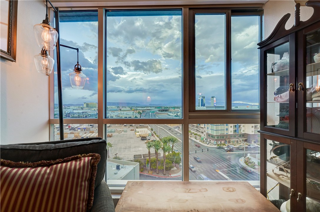 4525 Dean Martin Drive 802 Las Vegas NV 89103