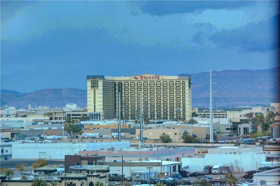 4525 Dean Martin Drive 802 Las Vegas NV 89103