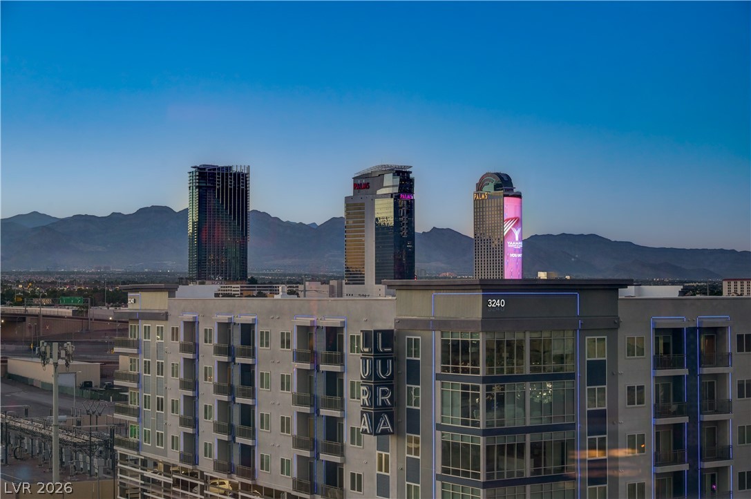 4525 Dean Martin Drive 802 Las Vegas NV 89103