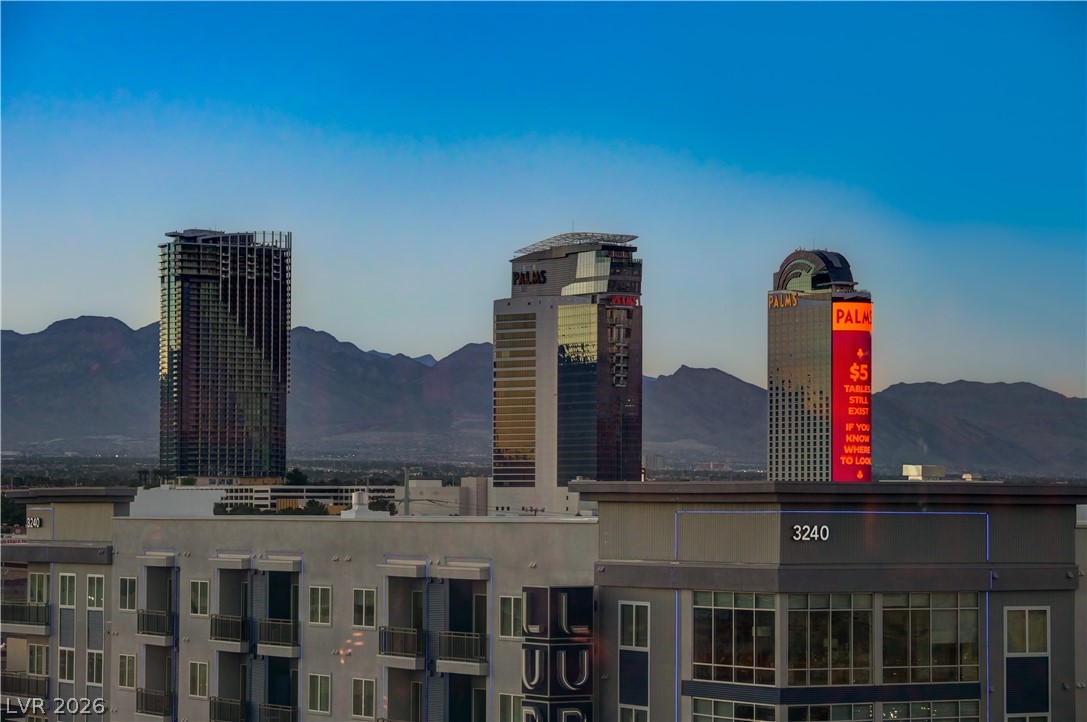 4525 Dean Martin Drive 802 Las Vegas NV 89103