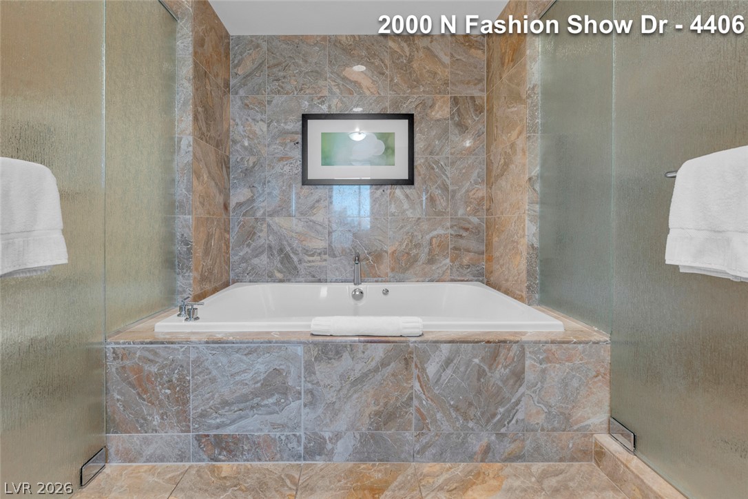 2000 Fashion Show Drive 4406 Las Vegas NV 89109