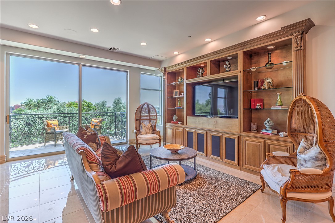 9101 Alta Drive 12 Las Vegas NV 89145